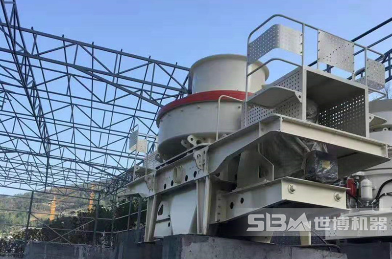 鵝卵石制砂現場