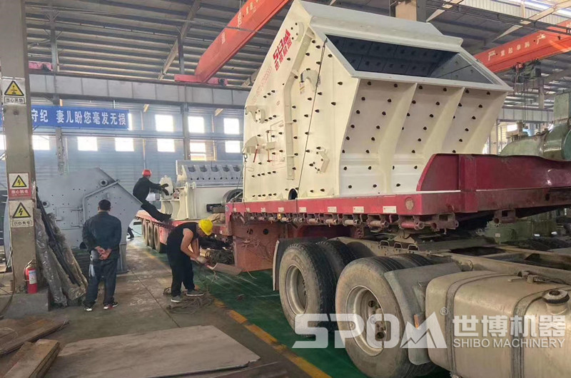 1520反擊破裝車發貨，機器太大拆分裝車